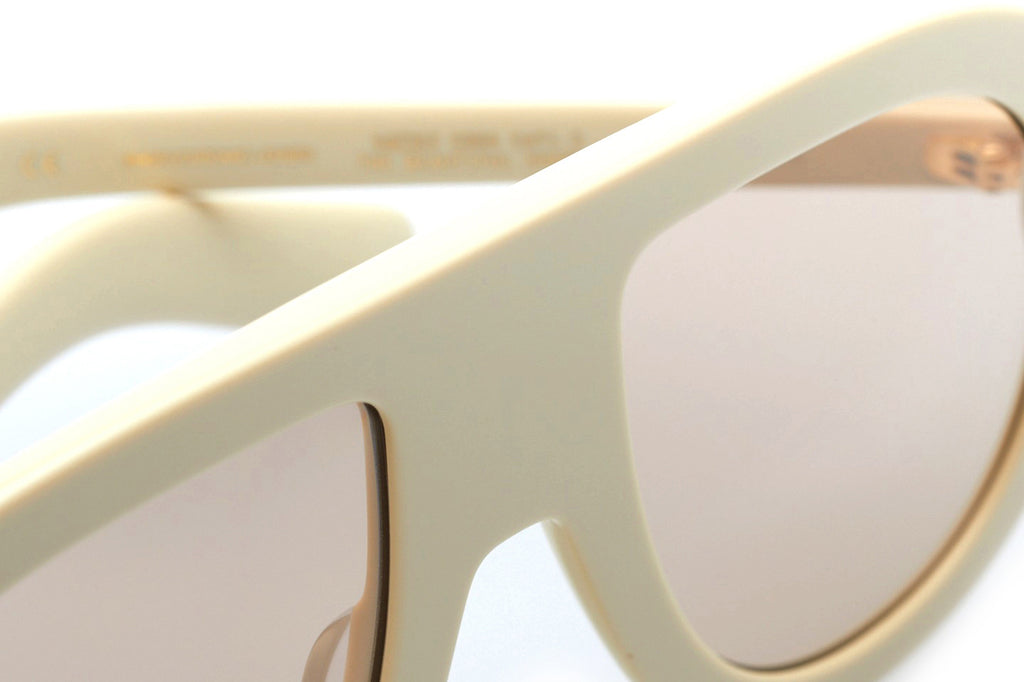 Kaleos Eyehunters - Salander Sunglasses Beige