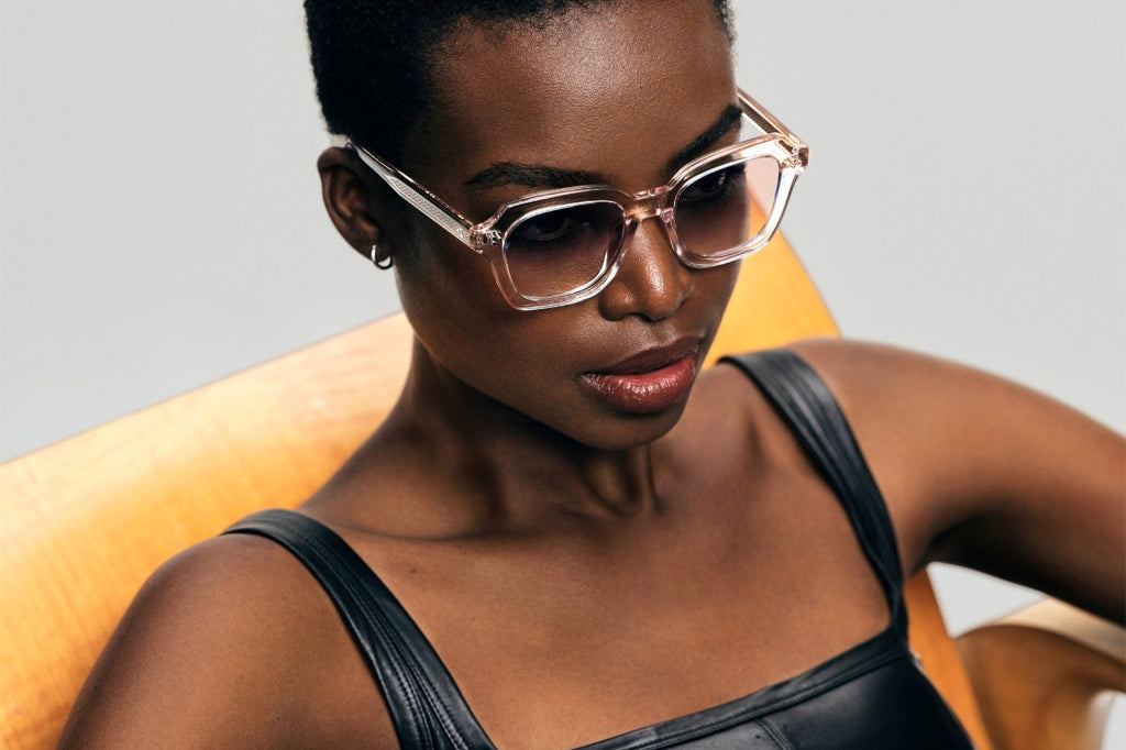 Oliver Peoples - Kienna (OV5526SU) Sunglasses Light Silk/Crystal Gradient with Soft Tan Gradient