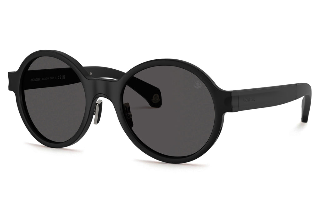 Moncler Lunettes® Rondo (ME4001) Sunglasses Matte Black w/ Black Lenses