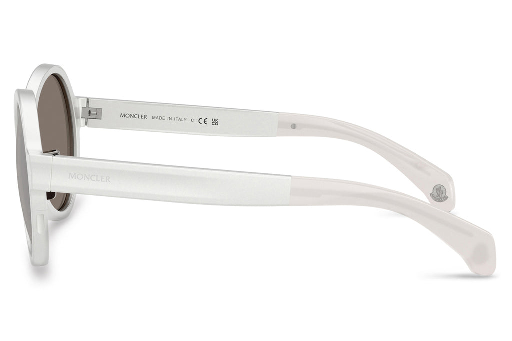 Moncler Lunettes® - Rondo (ME4001) Sunglasses Matte Silver