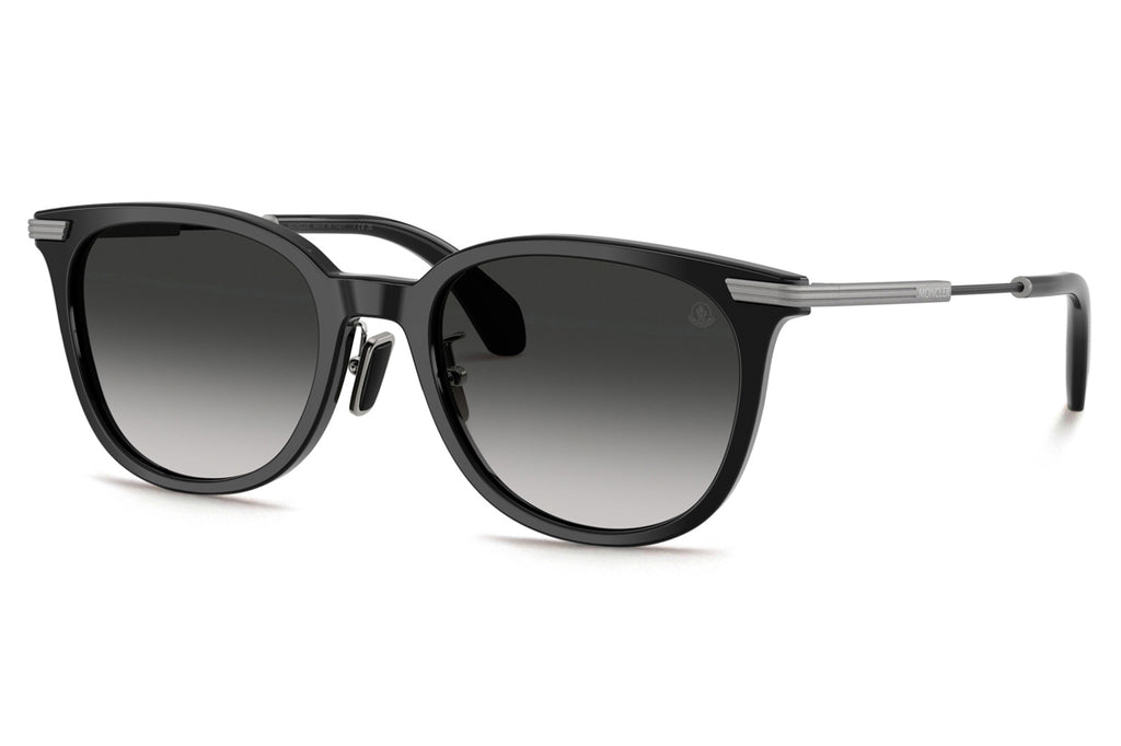 Moncler Lunettes® - Korra (ME6013F) Sunglasses Shiny Black with Dark Grey Gradient Lenses