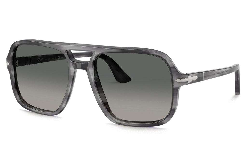 Striped Grey with Grey Gradient Lenses (119271)
