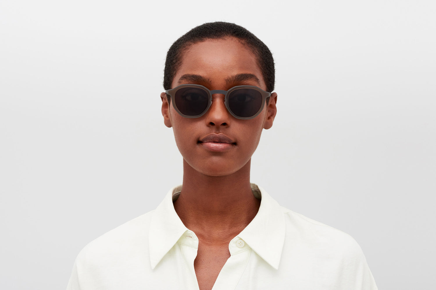 MYKITA Sawyer Sunglasses White Frame Round designer Sunglasses with Gold Lenses 10089724-p-1wL19IPqLY8MBr.jpg main image 4
