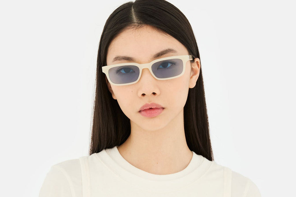 Retro Super Future® - Gesto Sunglasses Cremoso