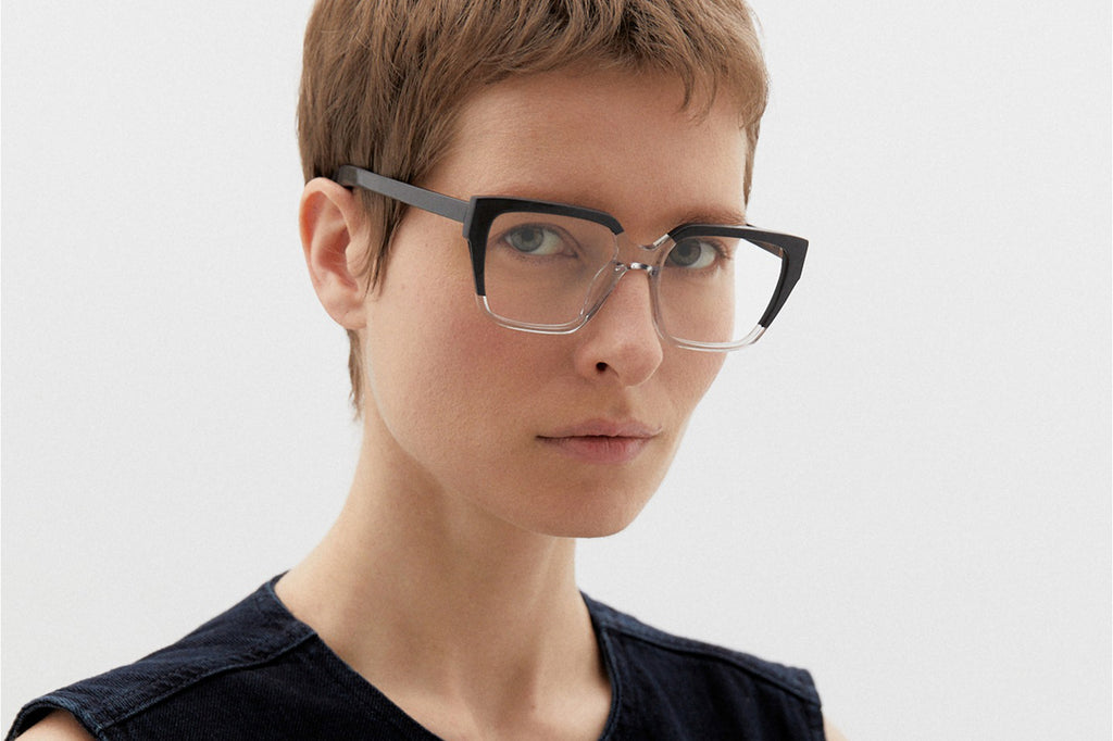 Kaleos Eyehunters - Cuevas Eyeglasses Black/Crystal