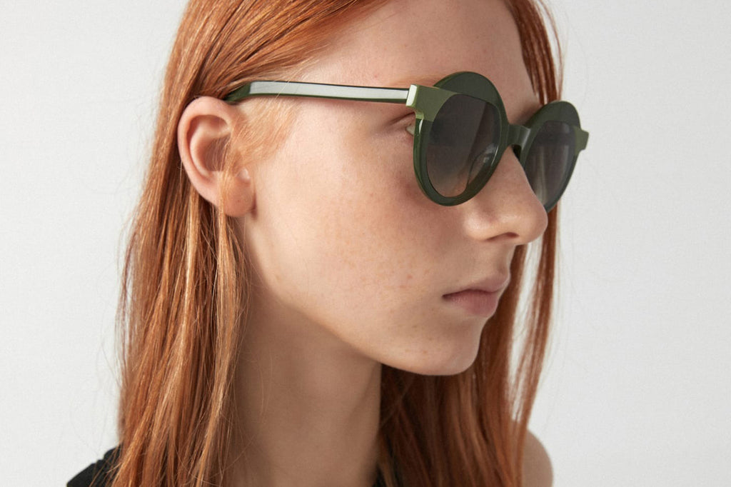 Kaleos Eyehunters - Pollitt Sunglasses Dark Green/Light Green