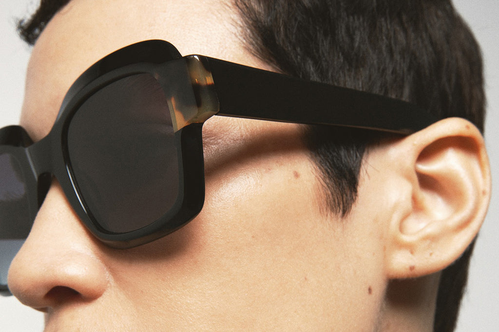 Kaleos Eyehunters - Lynn Sunglasses Black/Brown Tortoise