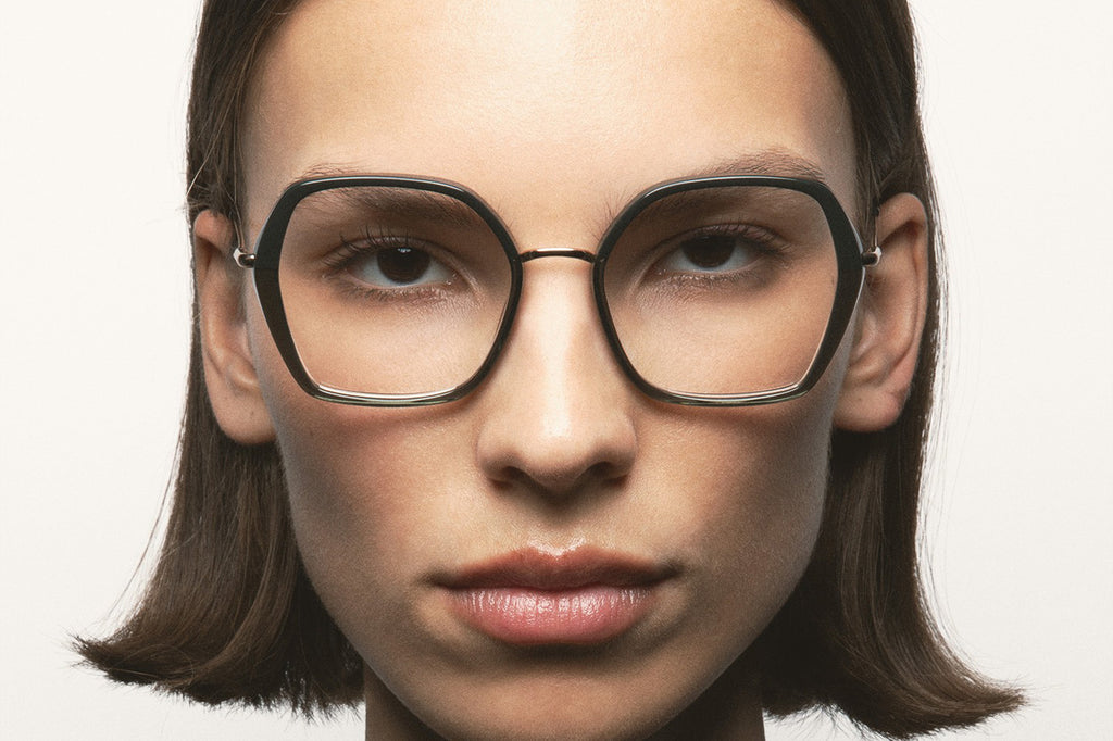 Kaleos Eyehunters - Shetty Eyeglasses Crystal/Dark Brown