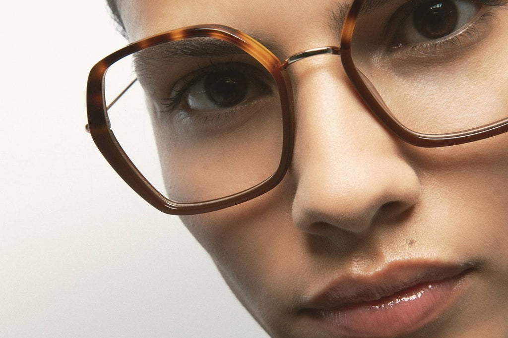 Kaleos Eyehunters - Shetty Eyeglasses Translucent Brown/Brown Havana