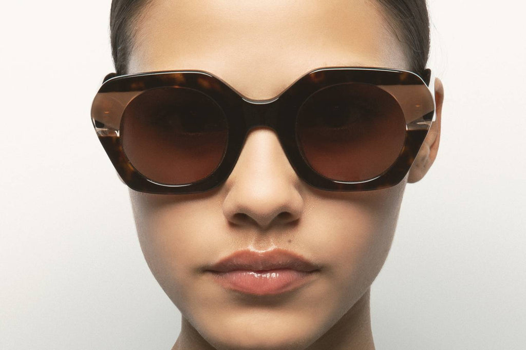 Kaleos Eyehunters - Voyter Sunglasses Dark Brown Havana/Translucent Amber