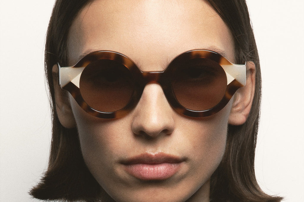 Kaleos Eyehunters - Swiney Sunglasses Brown Tortoise/Translucent Ivory