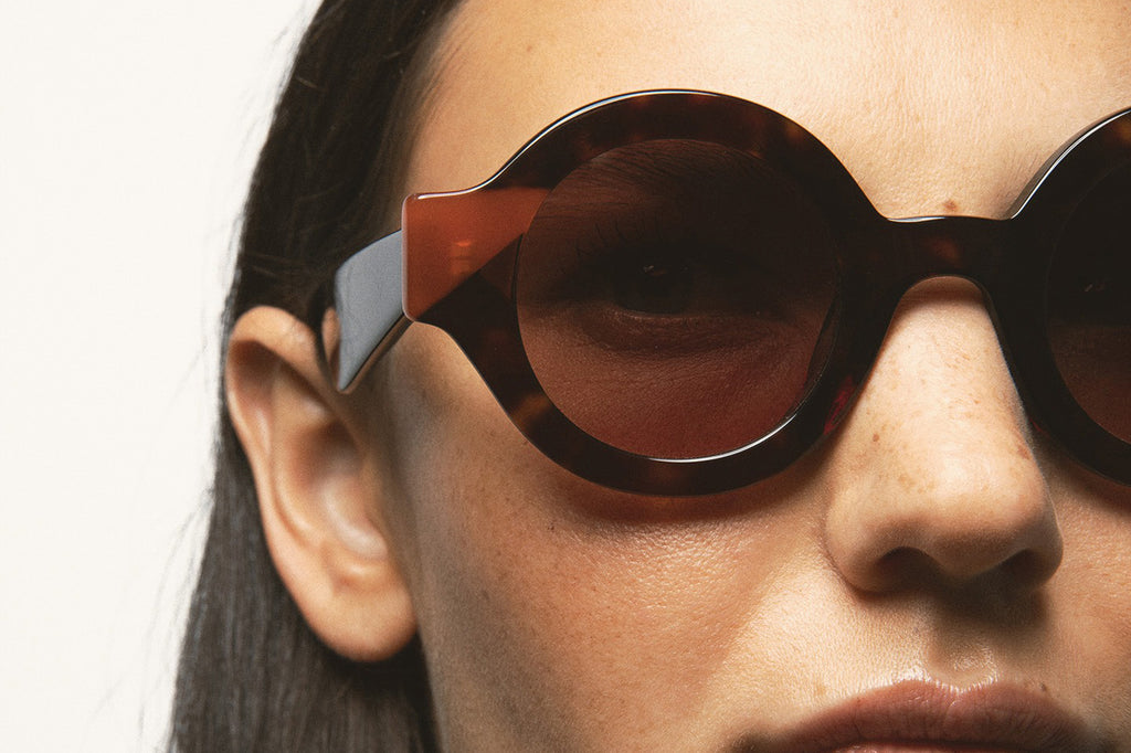 Kaleos Eyehunters - Swiney Sunglasses Dark Brown Havana/Translucent Orange