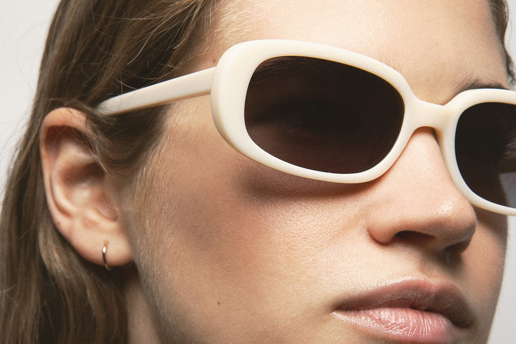 Kaleos Eyehunters - Stirling Sunglasses Ivory