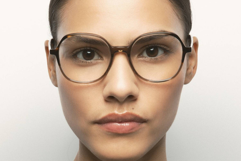 Kaleos Eyehunters - Mills Eyeglasses Transparent Light Brown/Dark Brown Havana