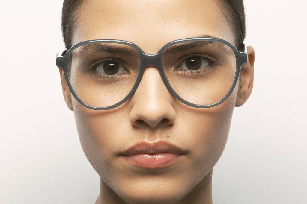 Kaleos Eyehunters - Mansur Eyeglasses Translucent Grey