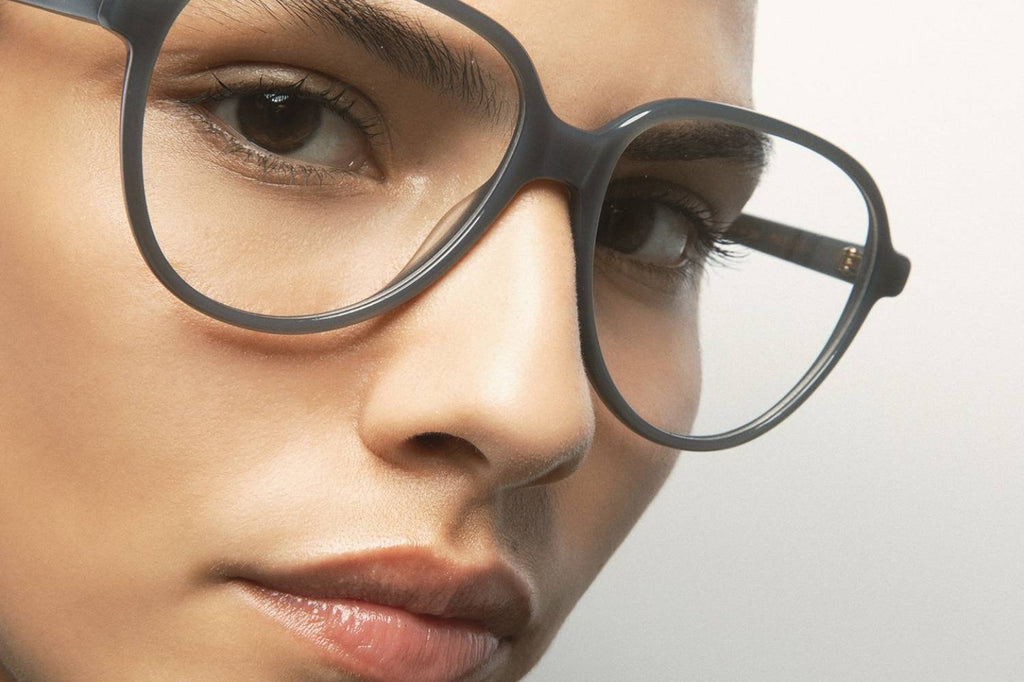Kaleos Eyehunters - Mansur Eyeglasses Translucent Grey