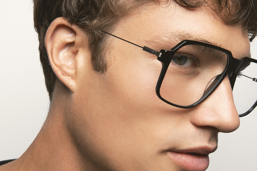 Kaleos Eyehunters - Woodrow Eyeglasses Black