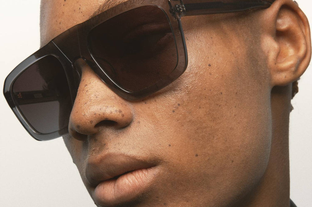 Kaleos Eyehunters - Nakajima Sunglasses Transparent Grey