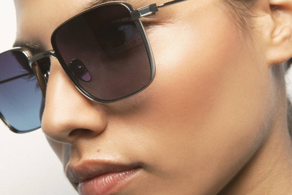 Kaleos Eyehunters - Wieder Sunglasses Silver with Dark Blue Gradient Lenses