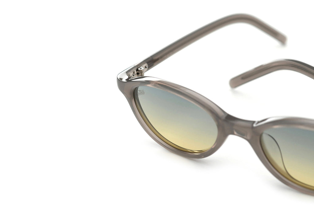 AKILA® Eyewear - Alien Sunglasses Grey w/ Meadow Gradient Lenses