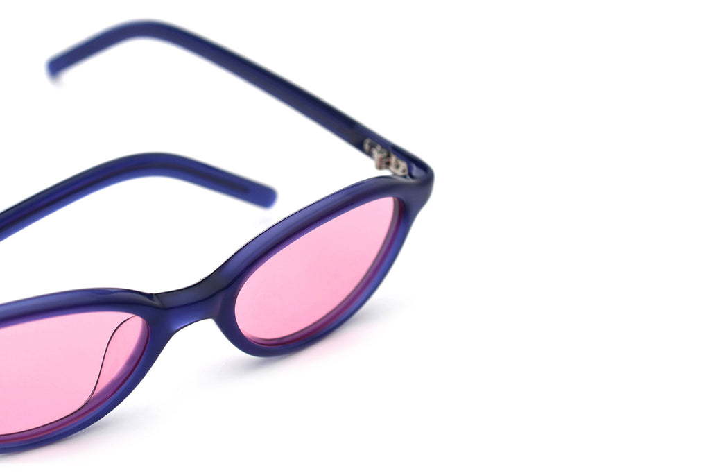 AKILA® Eyewear - Alien Sunglasses Violet w/ Pink Lenses