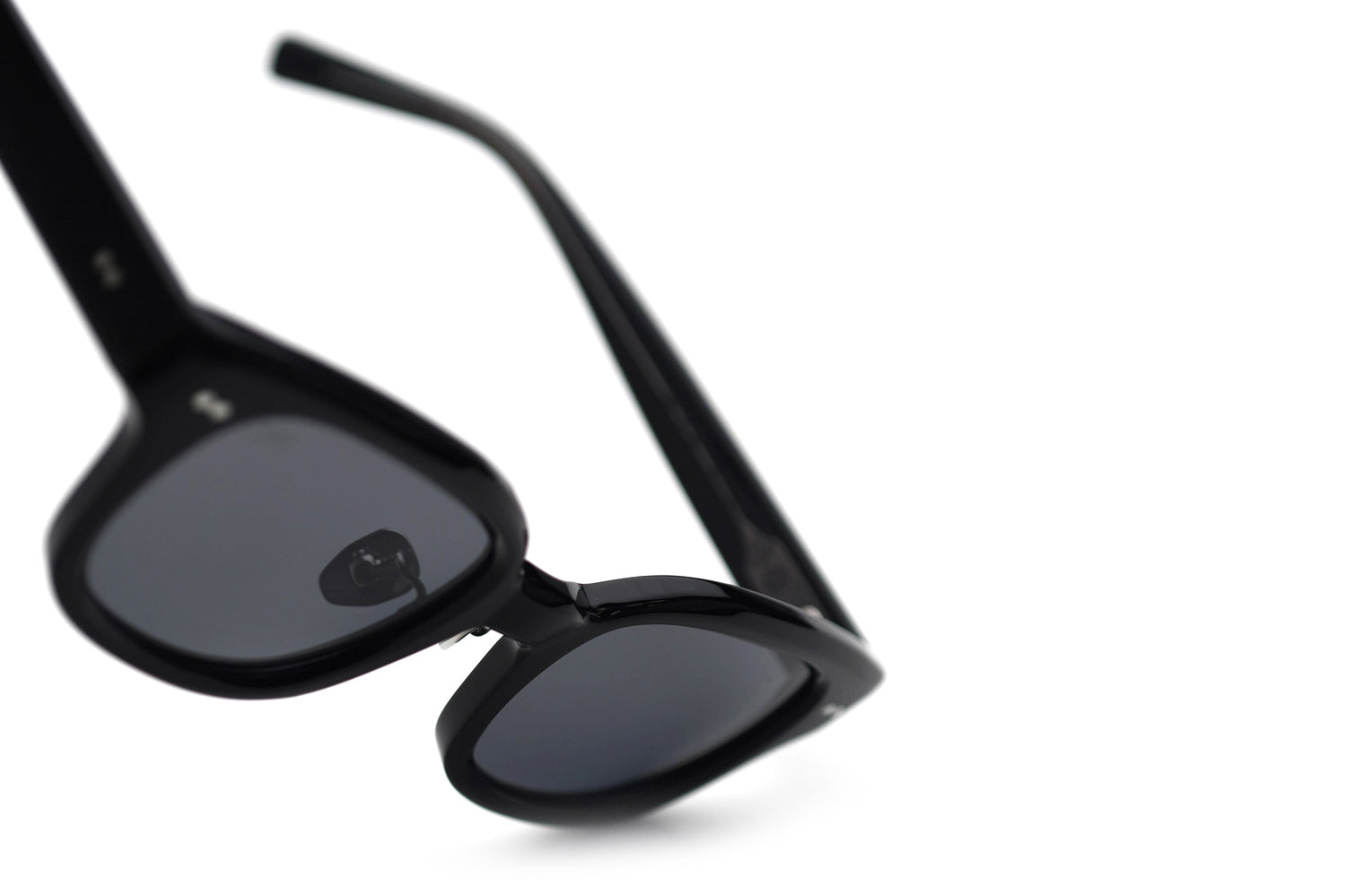 AKILA® Eyewear - Atlas Sunglasses | Specs Collective