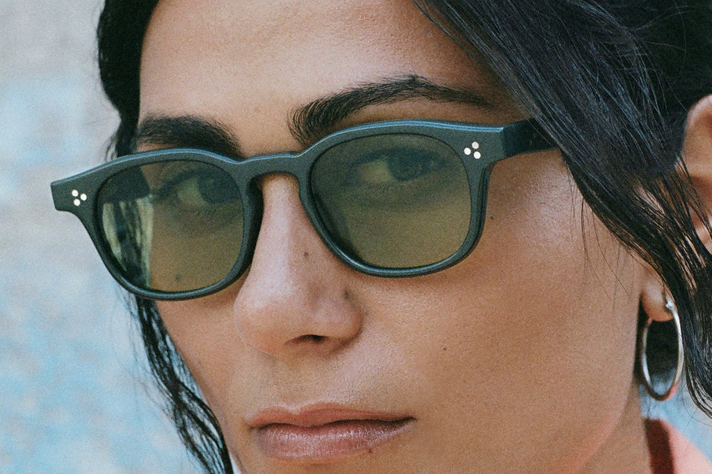 AKILA® Eyewear - Atria Sunglasses Grey w/ Green Lenses