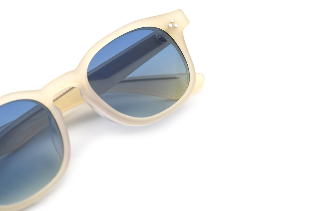 AKILA® Eyewear - Atria Sunglasses Yellow w/ Blue Gradient Lenses