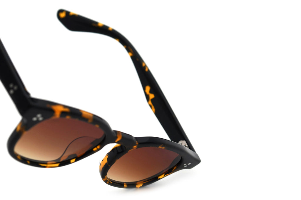 AKILA® Eyewear - Atria Sunglasses Tortoise w/ Umber Gradient Lenses