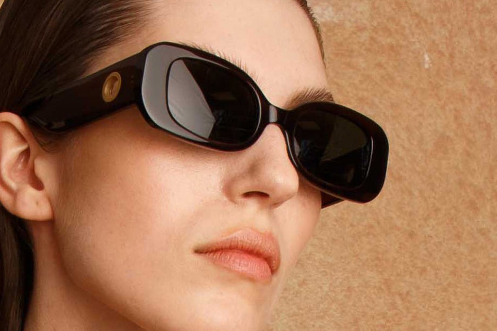 Linda Farrow - Lola Sunglasses Black (C1)