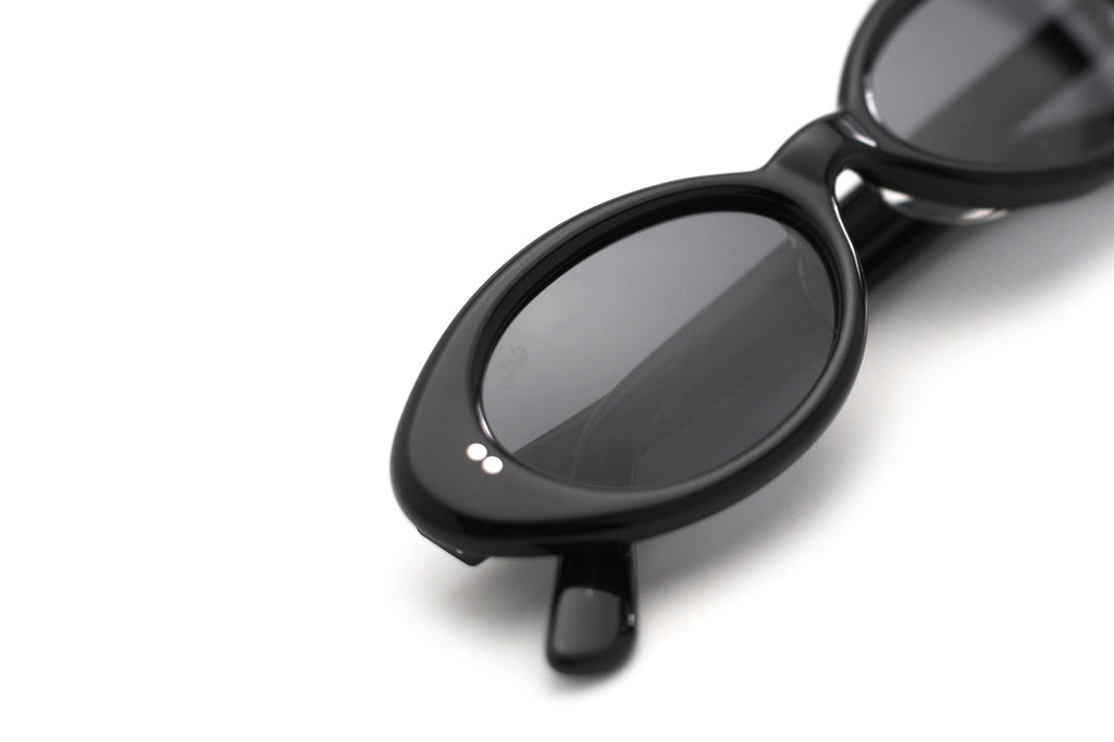 AKILA® Eyewear - Daisy Sunglasses Black w/ Black Lenses