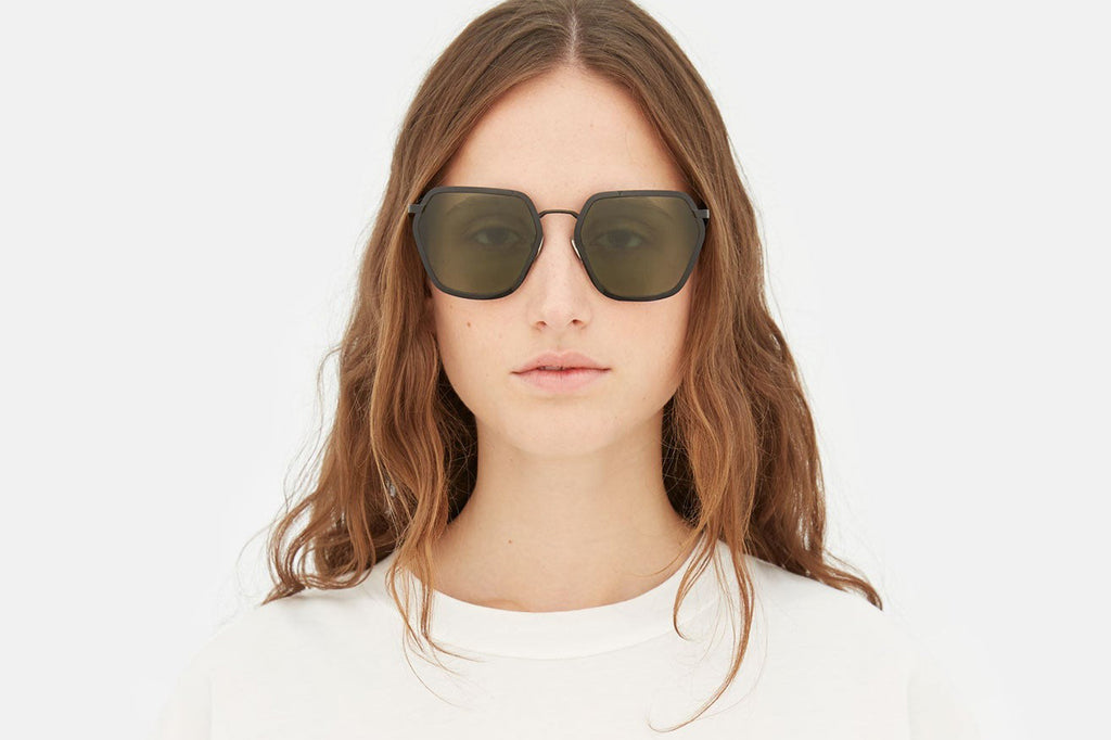 Marni® - Great Noligwa Mine Sunglasses Nero