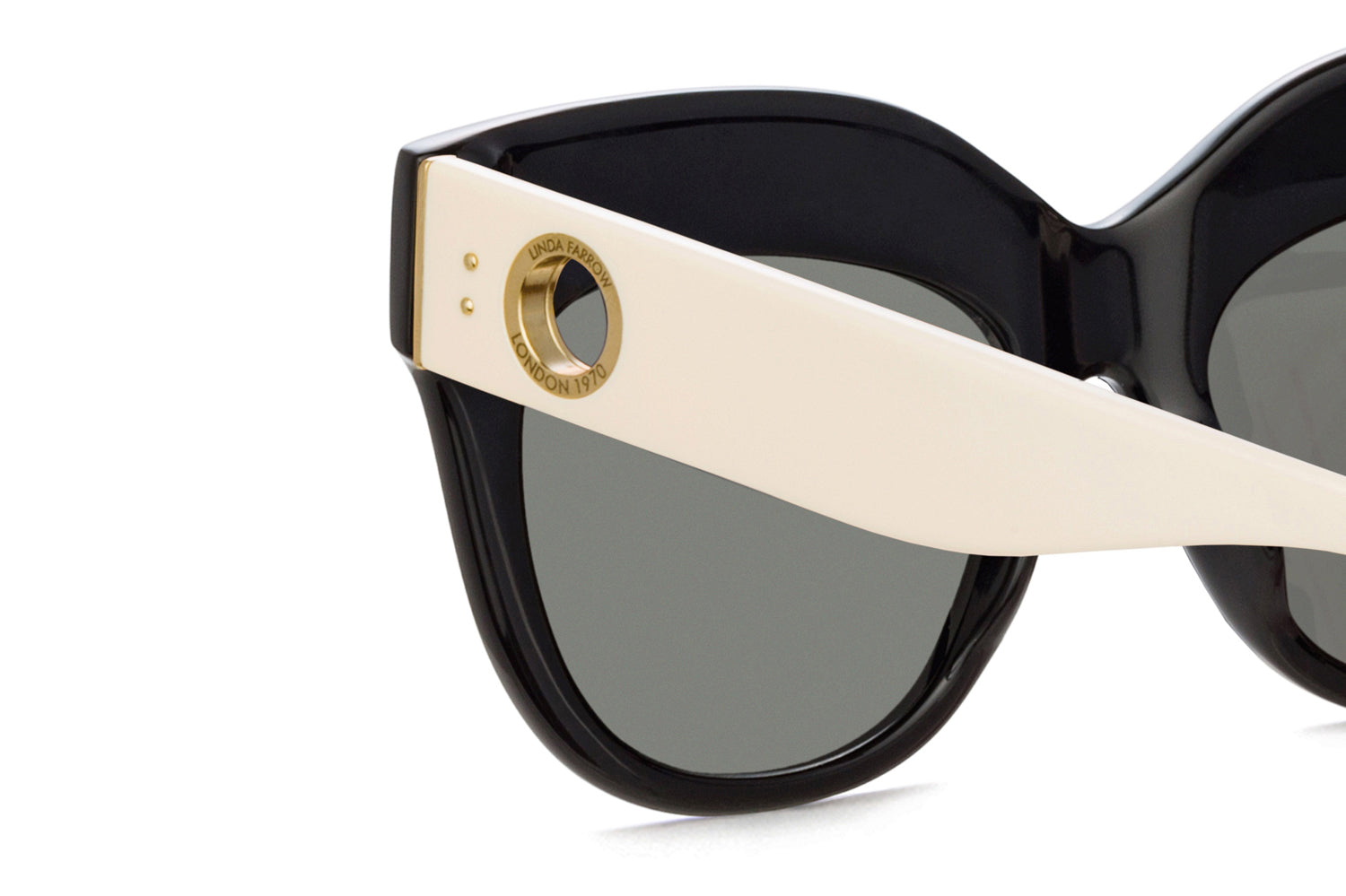 Linda Farrow - Dunaway Sunglasses | Specs Collective