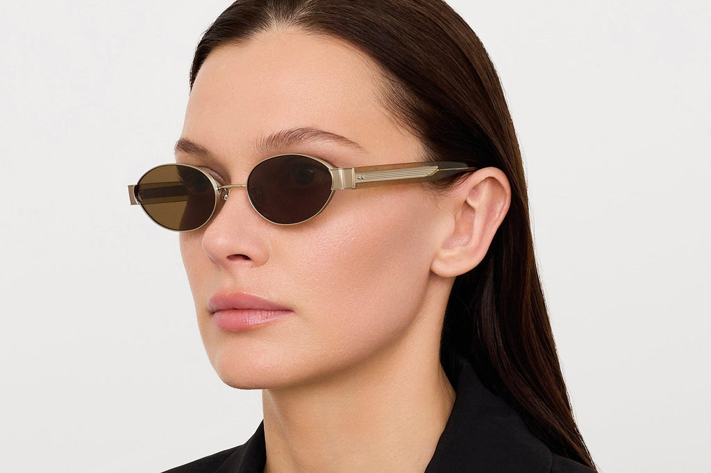 Linda Farrow - Sadie Sunglasses Light Gold (C5)
