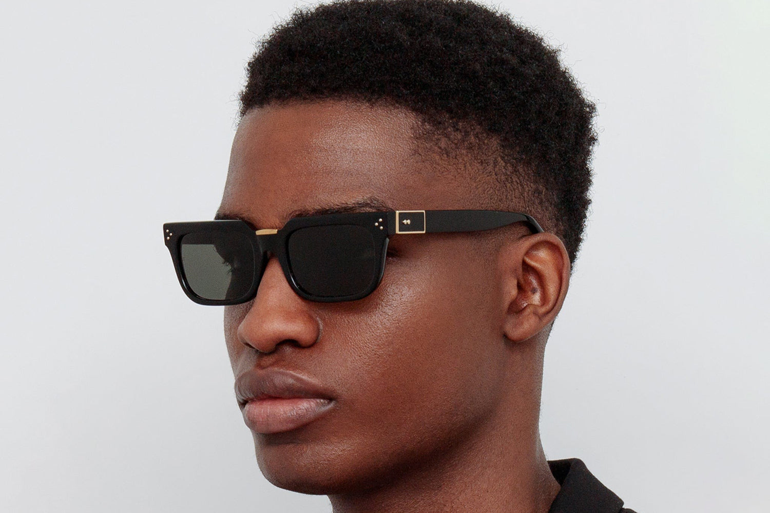 Linda Farrow - Yoan Sunglasses | Specs Collective
