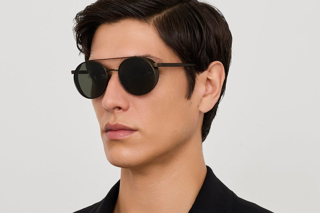 Linda Farrow - Conor Sunglasses Matte Nickel (C3)