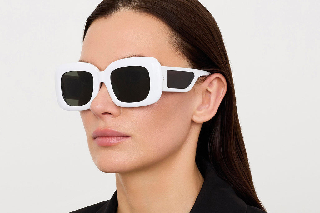 Linda Farrow - Emmy Sunglasses White (C2)