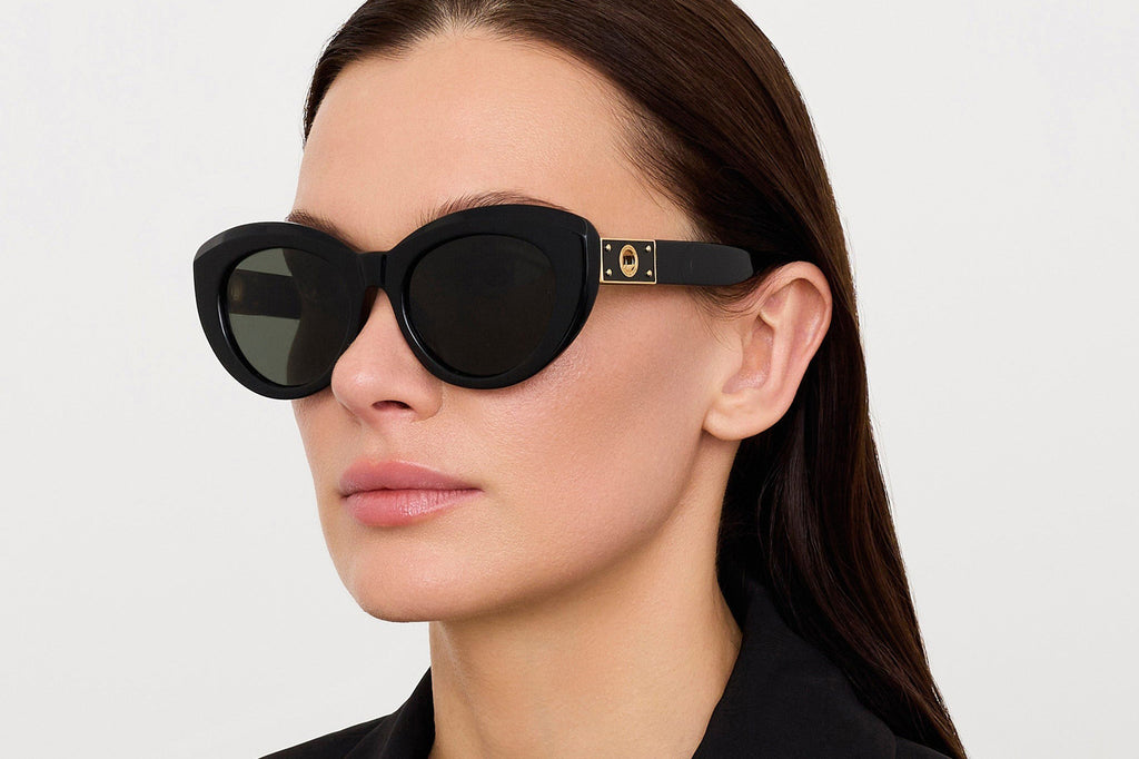 Linda Farrow - Anna Sunglasses Black/Yellow Gold (C1)
