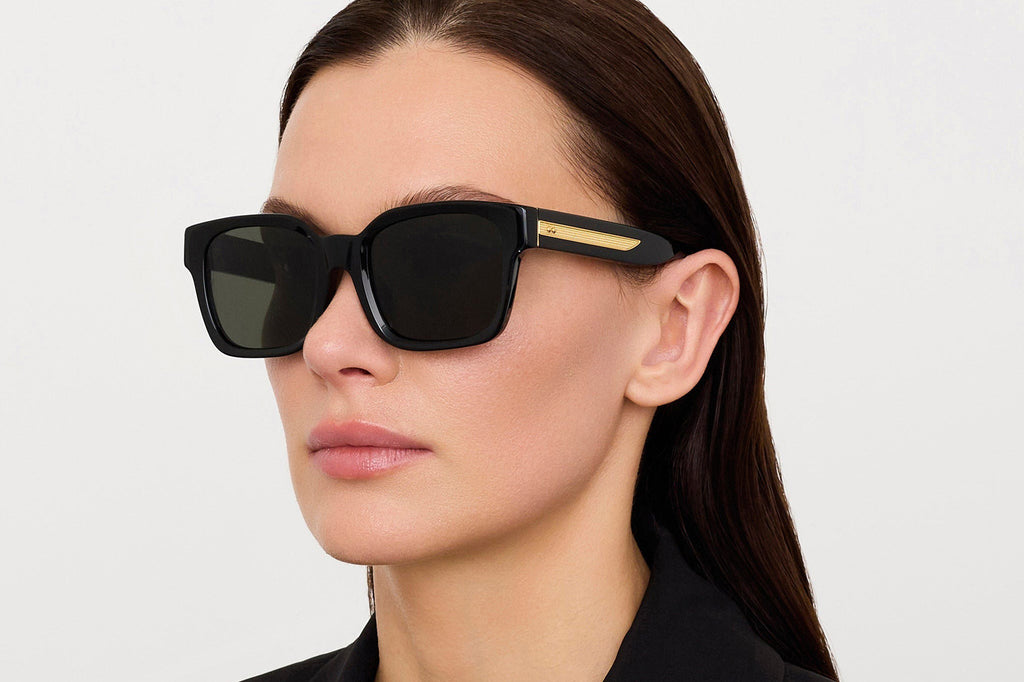 Linda Farrow - Nathan Sunglasses Black/Yellow Gold (C1)
