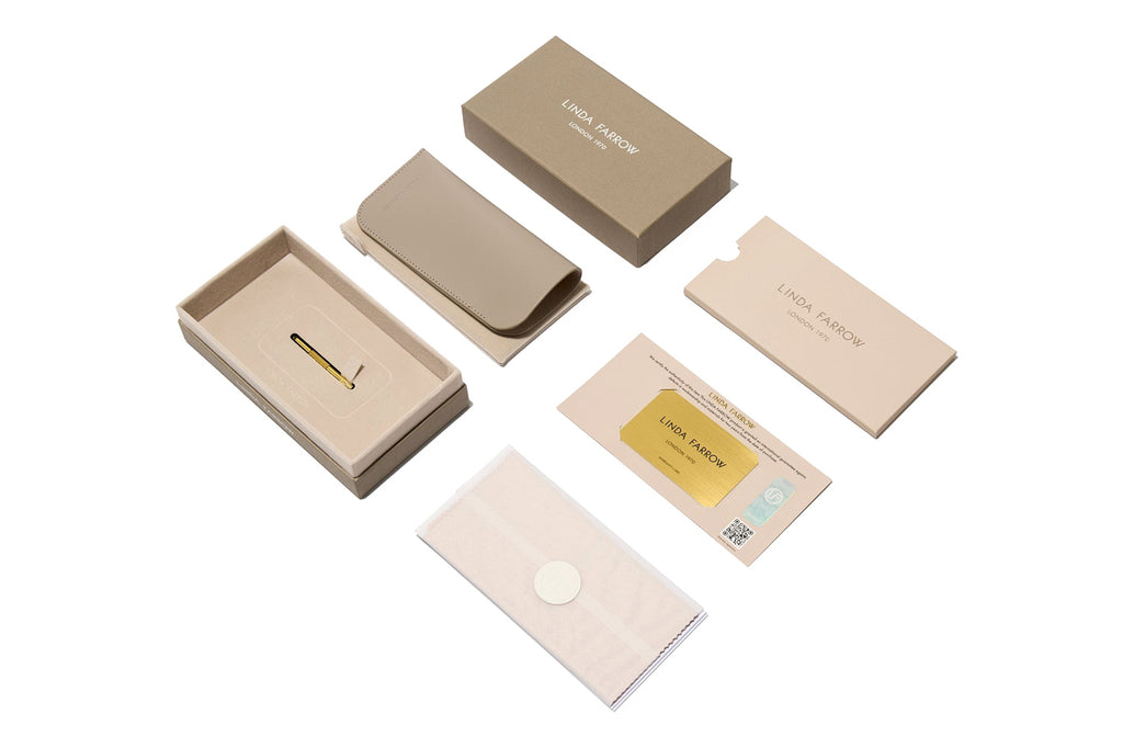 Linda Farrow box, case