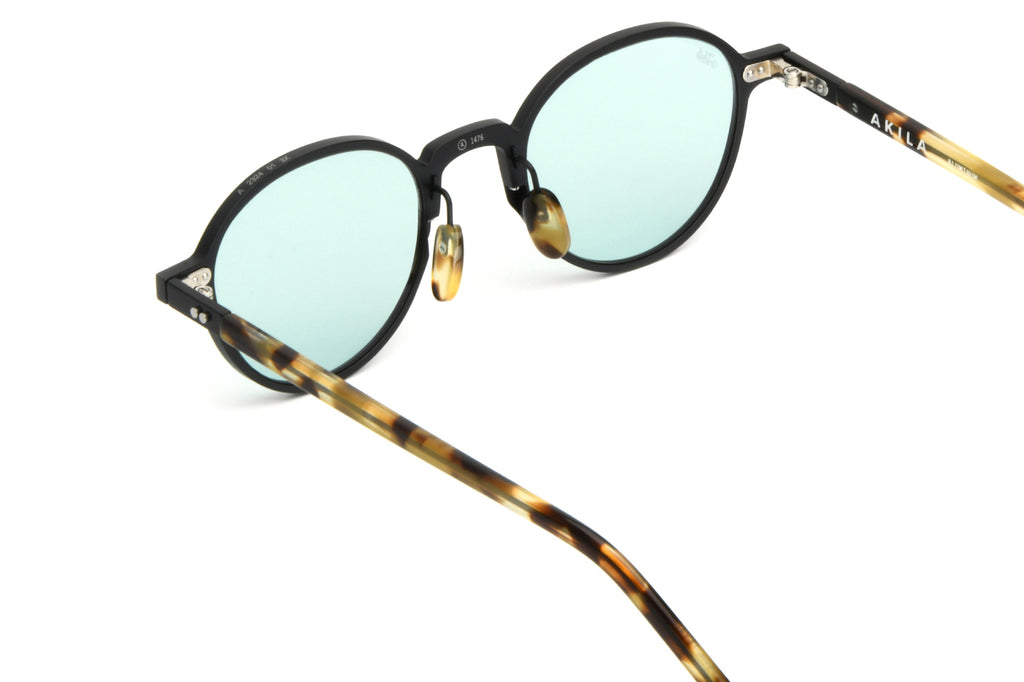 AKILA® Eyewear - Oriel Sunglasses Matte Black w/ Light-Adaptive Green Lenses