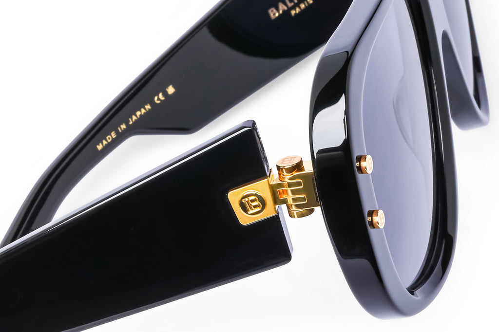 Crystal Black Havana & 12k Gold with Medium Brown Lenses