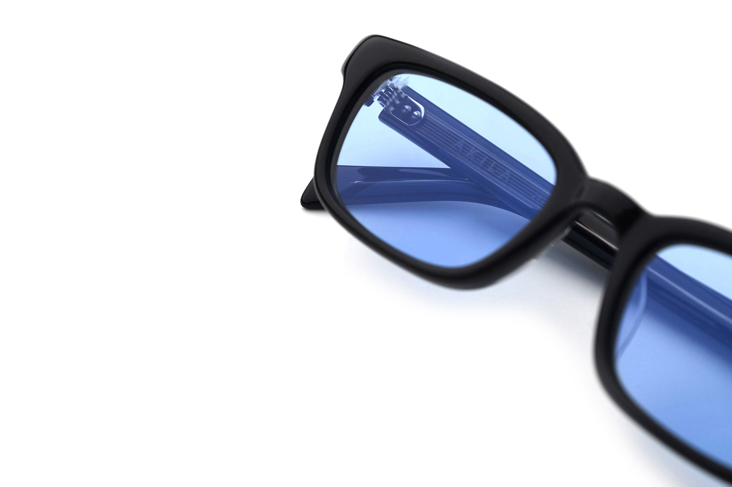 AKILA® Eyewear - Trivia Sunglasses | Specs Collective
