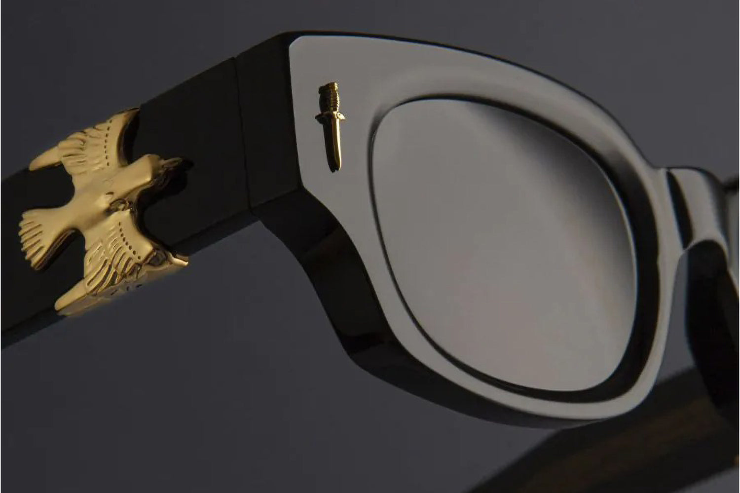 Cutler & Gross - The Great Frog Soaring Eagle Sunglasses | Specs Cutler & Gross - The Great Frog Soaring Eagle Sunglasses | Specs