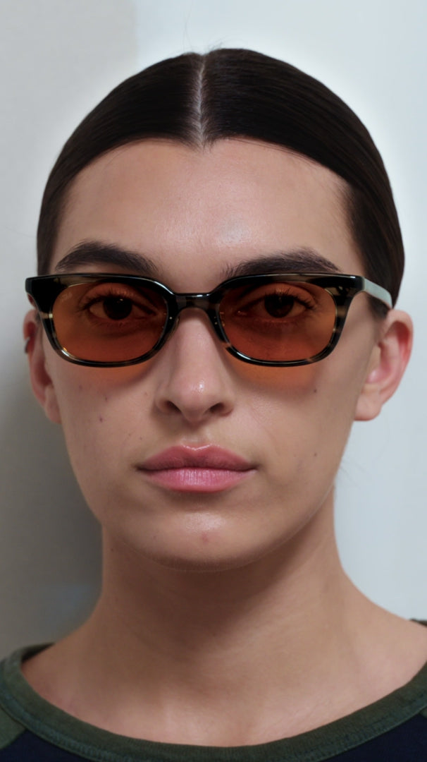 AKILA Lo-Fi サングラス AKILA® Eyewear - Lo-Fi Sunglasses | Specs Collective