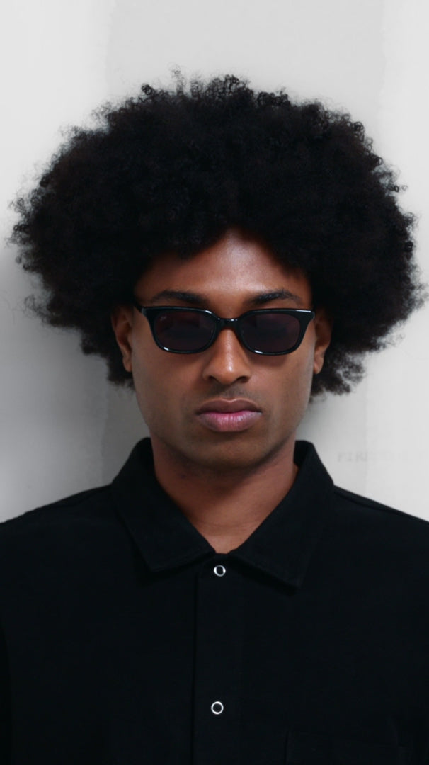 AKILA Lo-Fi サングラス AKILA® Eyewear - Lo-Fi Sunglasses | Specs Collective