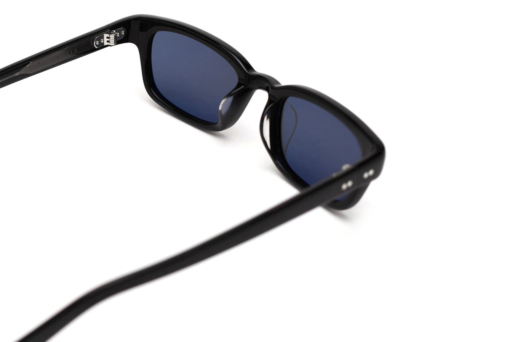 AKILA® Eyewear - Trivia Sunglasses Black w/ Black Lenses