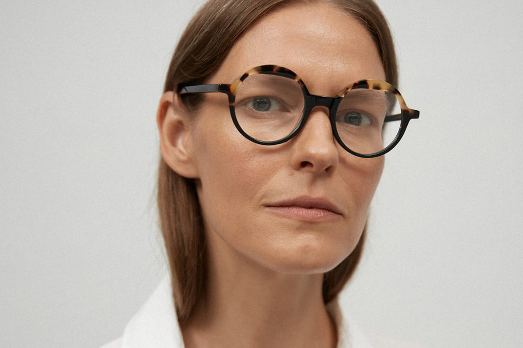 Kaleos Eyehunters - Baxter Eyeglasses 