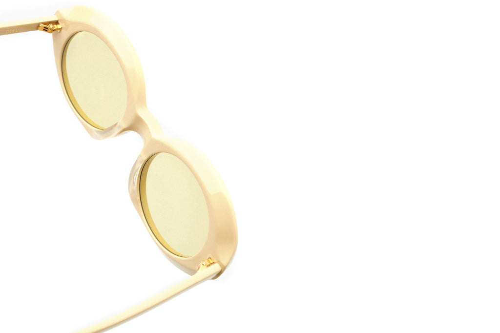 Kaleos Eyehunters - Dieu Sunglasses Monochrome Beige