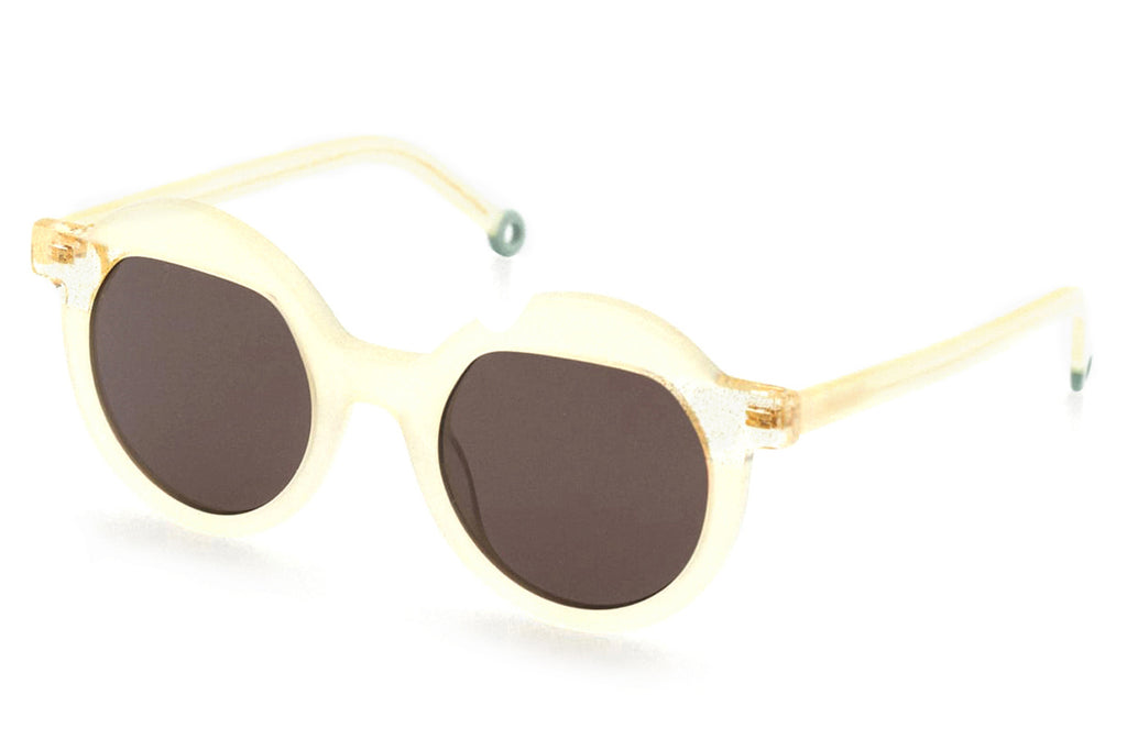 Kaleos Eyehunters - Crewe Sunglasses Translucent Beige/Glittery Beige